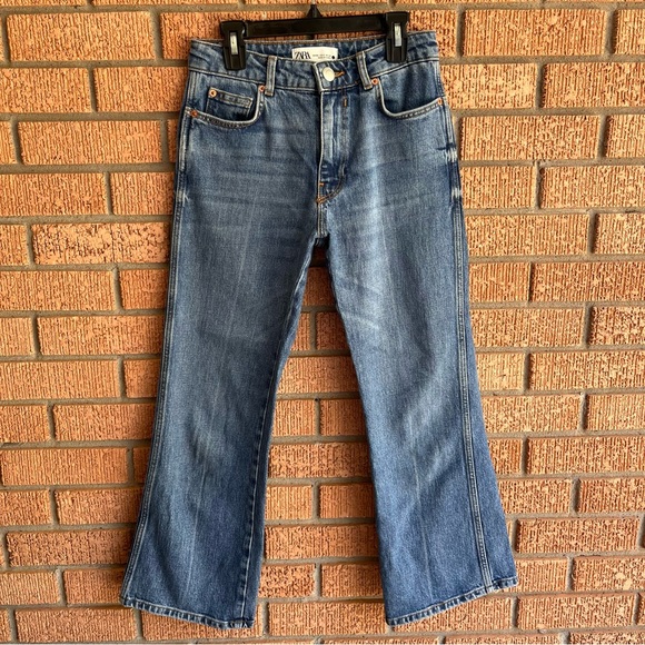 Zara The Ness Cropped Jeans - Picture 1 of 5